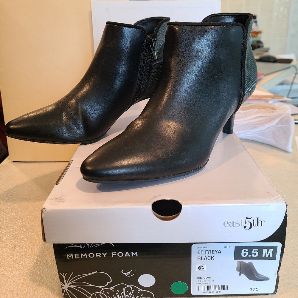 East 5th Brand Women's Kitten Heel Booties Size 6.5M Like New!